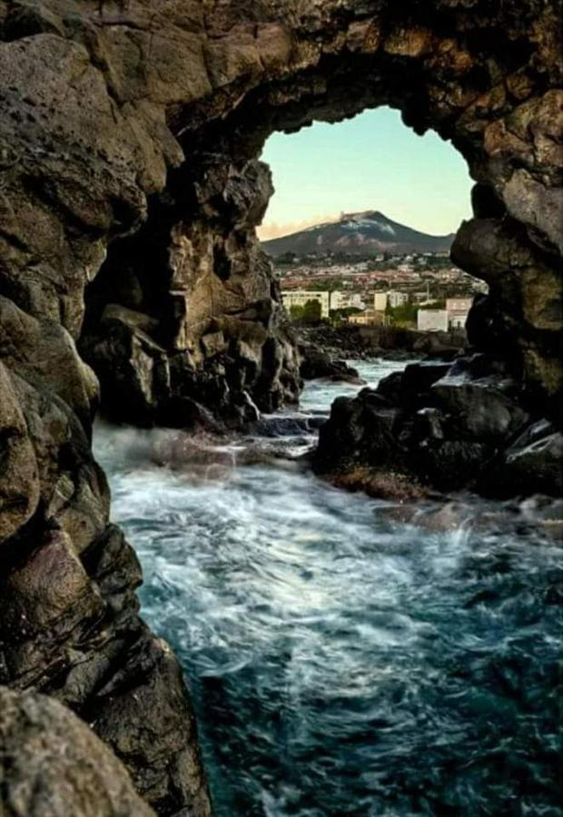 La Piccola Grotta Ursino Villa CTA Eksteriør bilde